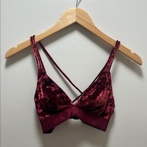 Victoria's Secret PINK Red Velvet Bra